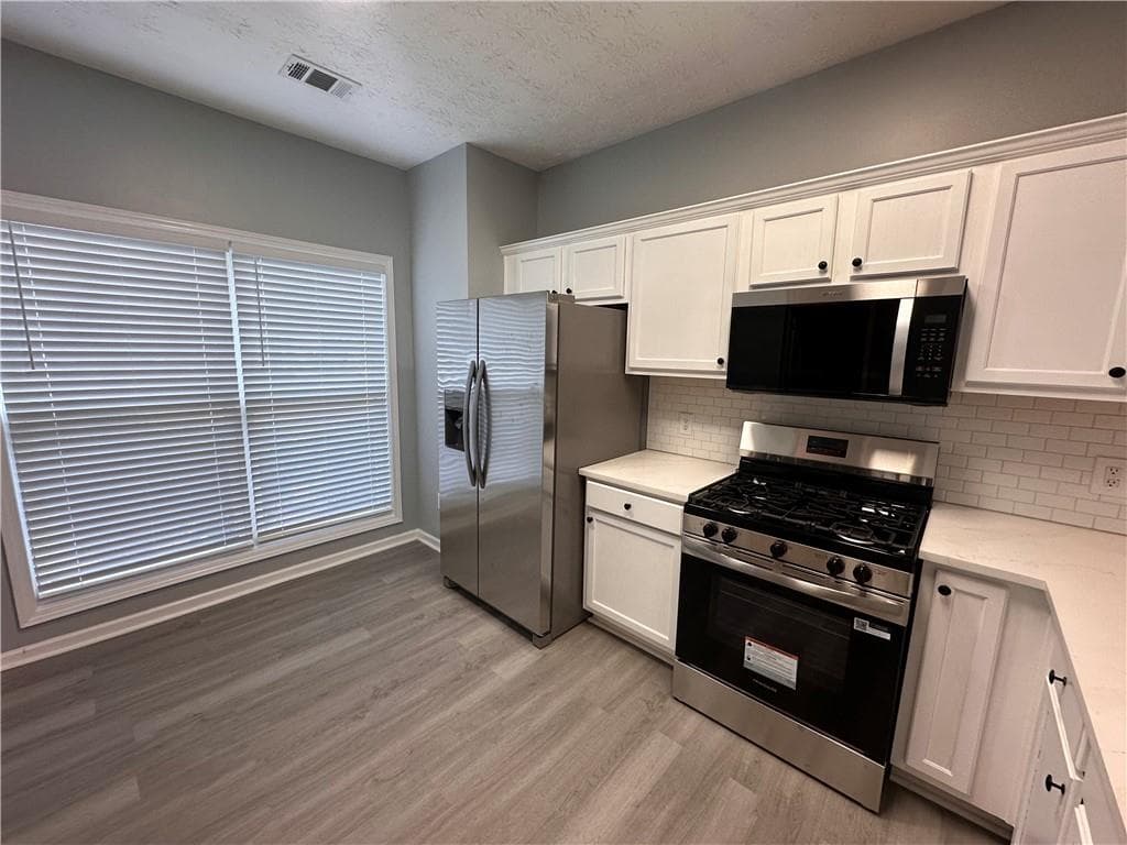 2 bedroom, 3 bathroom, 1,252 sq ft townhouse for rent at 2025 Austin Park Circle, Decatur, GA 30032 for $1,695 a month — photo 10
