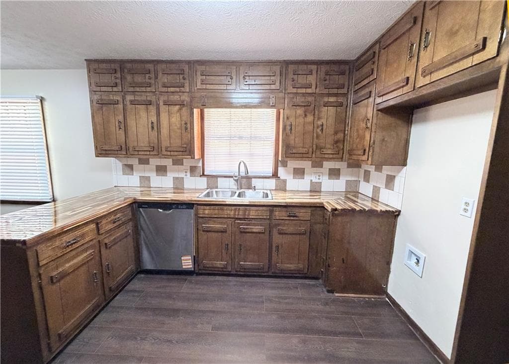 3 bedroom, 2 bathroom, 3,480 sq ft single family residence for sale at 1912 Wildwood Court, Conyers, GA 30094 — photo 10