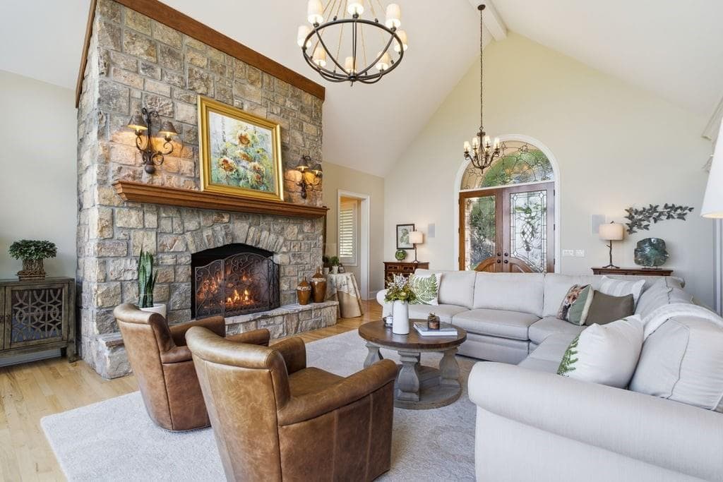 4 bedroom, 4 bathroom, 4,307 sq ft single family residence for sale at 84 Fox Claw Knoll, Big Canoe, GA 30143 — photo 8