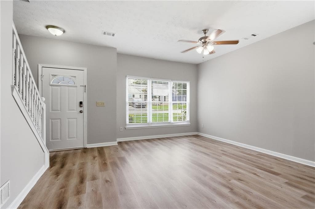 3 bedroom, 3 bathroom, 1,629 sq ft single family residence under contract at 2710 Park Avenue, Austell, GA 30106 — photo 8