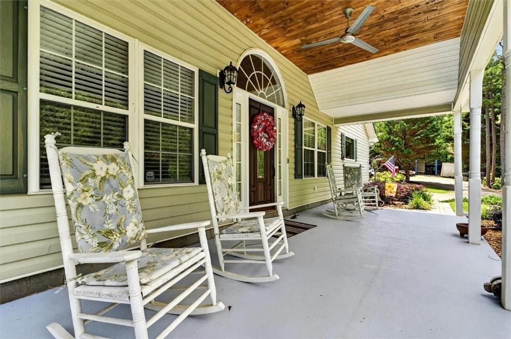 3 bedroom, 3 bathroom, 2,435 sq ft single family residence for sale at 79 Chestnut Path, Dallas, GA 30132 — photo 6