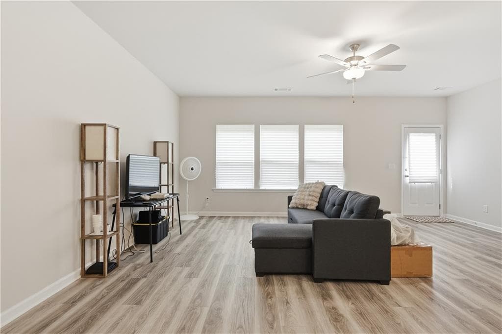 3 bedroom, 4 bathroom, 1,740 sq ft townhouse for sale at 3939 Hidden River Lane, Oakwood, GA 30566 — photo 10