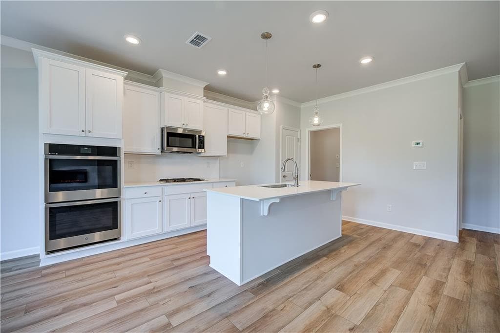 3 bedroom, 3 bathroom, 1,849 sq ft townhouse for sale at 3649 Donovan Circle, Loganville, GA 30052 — photo 8