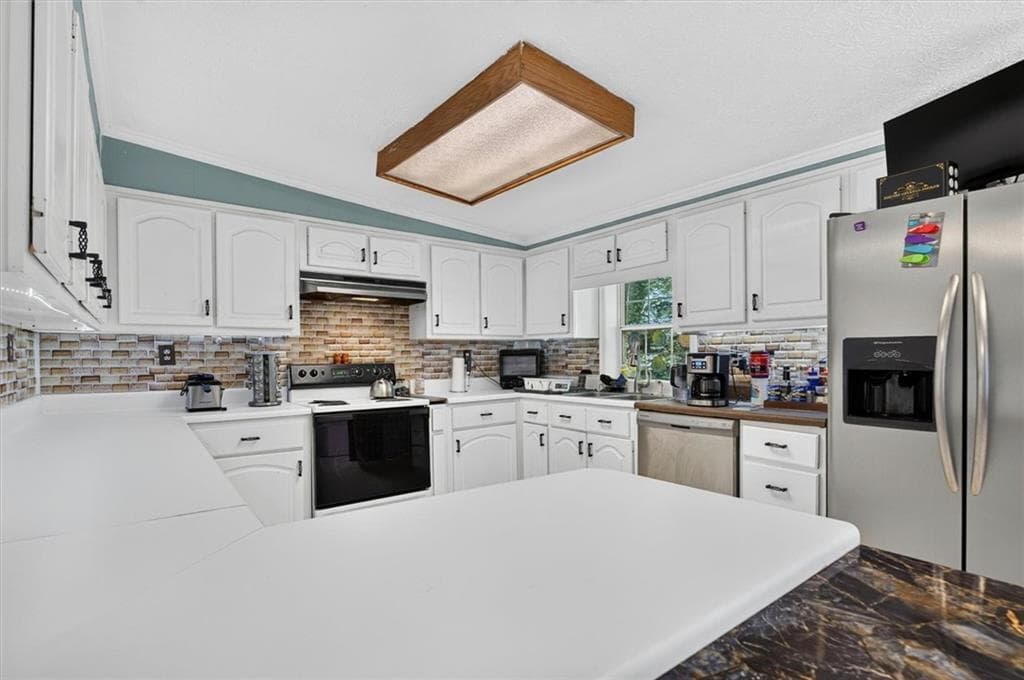 3 bedroom, 2 bathroom, 2,603 sq ft single family residence for sale at 62 Chestnut Path, Dallas, GA 30132 — photo 8