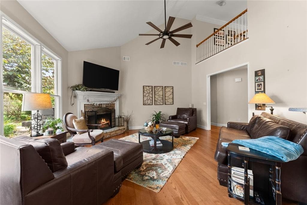 4 bedroom, 4 bathroom, 3,507 sq ft single family residence for sale at 5305 Glenhaven Drive, Cumming, GA 30041 — photo 8