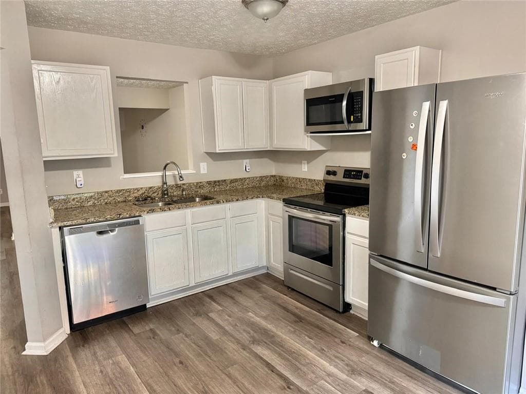 3 bedroom, 3 bathroom, 1,560 sq ft townhouse for rent at 3833 Waldrop Lane, Decatur, GA 30034 for $1,800 a month — photo 3
