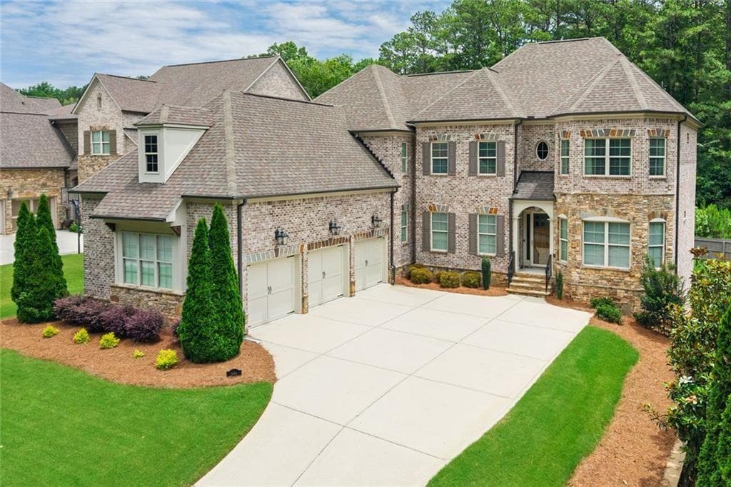 3156 Shadow Creek, Roswell, GA 30075 — most recent listing photo