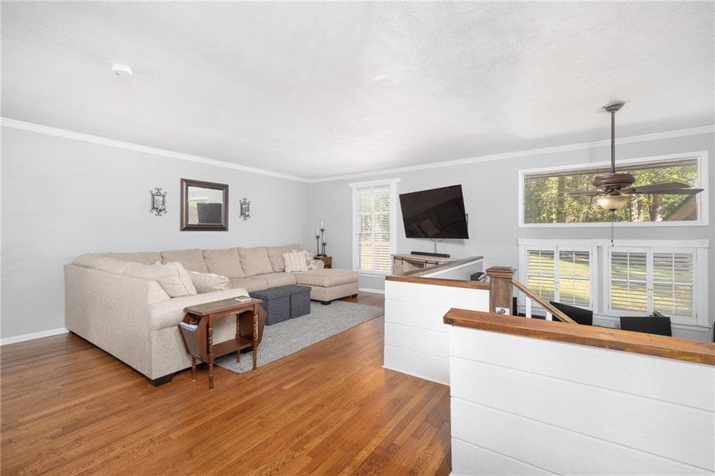 3 bedroom, 3 bathroom, 1,991 sq ft single family residence for rent at 3247 Clearview Drive, Marietta, GA 30060 for $2,895 a month — photo 2