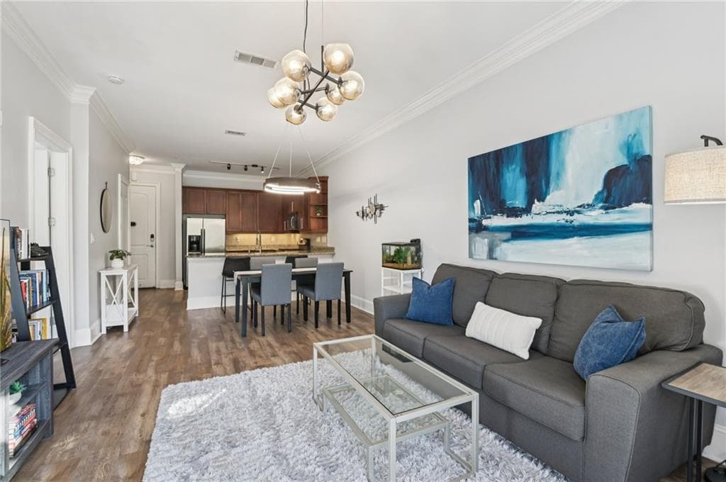 1 bedroom, 1 bathroom, 783 sq ft condominium for sale at 1055 Piedmont Avenue 309, Atlanta, GA 30309 — photo 8