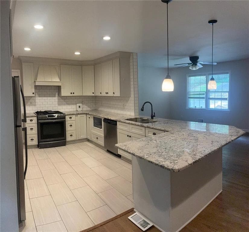 5 bedroom, 3 bathroom, 1,902 sq ft single family residence for rent at 1744 Oak Ridge Way, Lawrenceville, GA 30044 for $2,195 a month — photo 9
