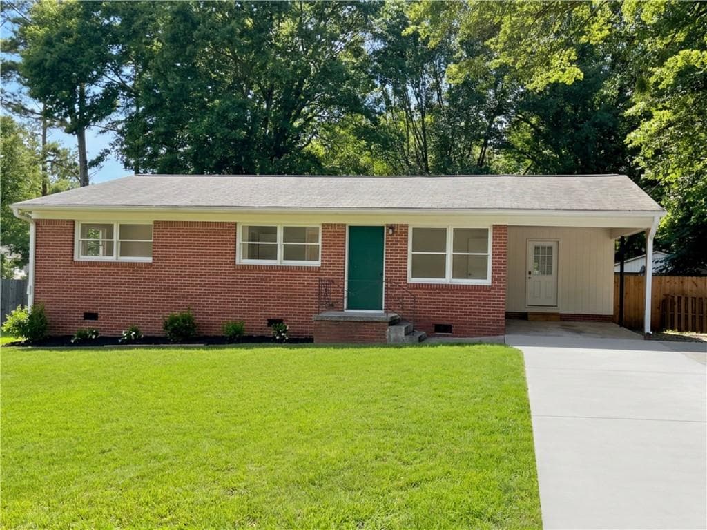 3 bedroom, 1 bathroom, 1,088 sq ft single family residence for rent at 2560 Walton Way, Marietta, GA 30060 for $2,000 a month — photo 1 of 11