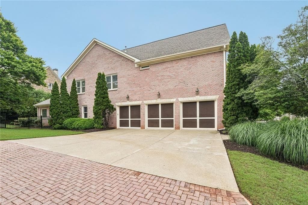 4 bedroom, 4 bathroom, 4,573 sq ft single family residence for sale at 3016 Haynes Cove, Alpharetta, GA 30022 — photo 2