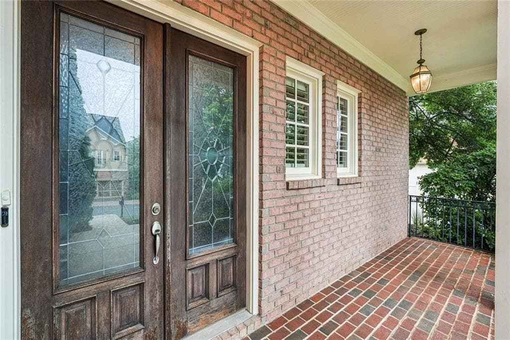 4 bedroom, 4 bathroom, 4,573 sq ft single family residence for sale at 3016 Haynes Cove, Alpharetta, GA 30022 — photo 3