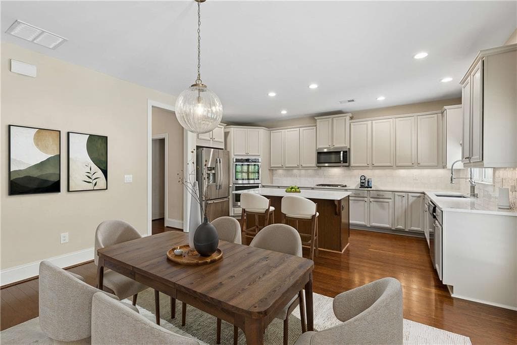 4 bedroom, 4 bathroom, 3,508 sq ft single family residence under contract at 2020 Anderson Drive, Smyrna, GA 30080 — photo 8