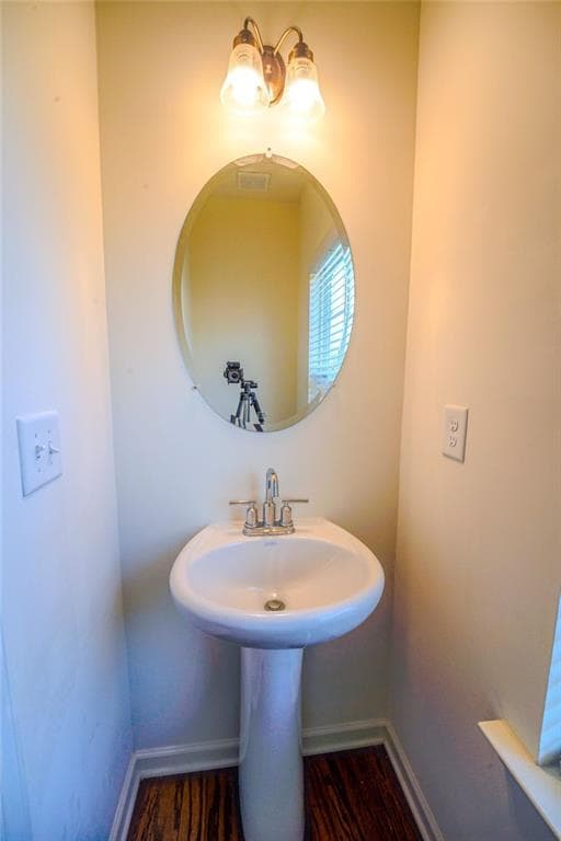 4 bedroom, 4 bathroom, 1,350 sq ft townhouse for sale at 969 Society Circle, Atlanta, GA 30331 — photo 8