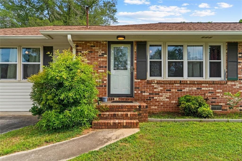 4 bedroom, 3 bathroom, 1,605 sq ft single family residence for sale at 8 Cameo Drive, Rome, GA 30165 — photo 5