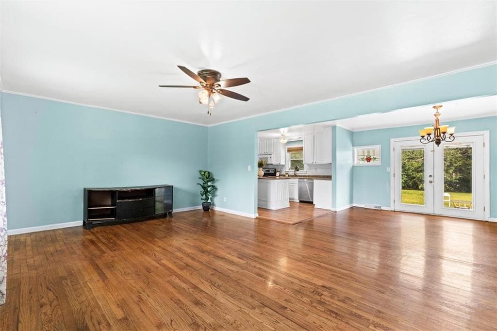 4 bedroom, 3 bathroom, 1,605 sq ft single family residence for sale at 8 Cameo Drive, Rome, GA 30165 — photo 8