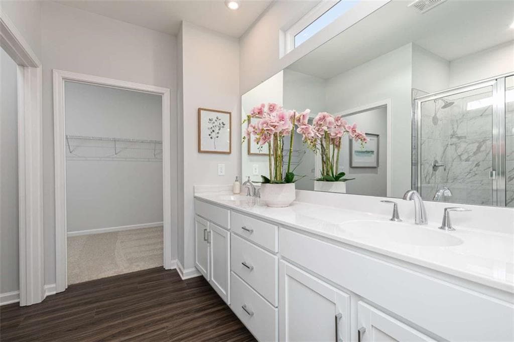 4 bedroom, 3 bathroom, 2,653 sq ft single family residence for sale at 401 Satilla Court, Locust Grove, GA 30248 — photo 5