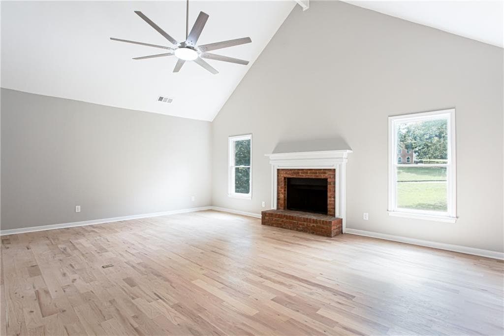 3 bedroom, 2 bathroom, 2,131 sq ft single family residence for sale at 1055 Windridge Drive, Loganville, GA 30052 — photo 9