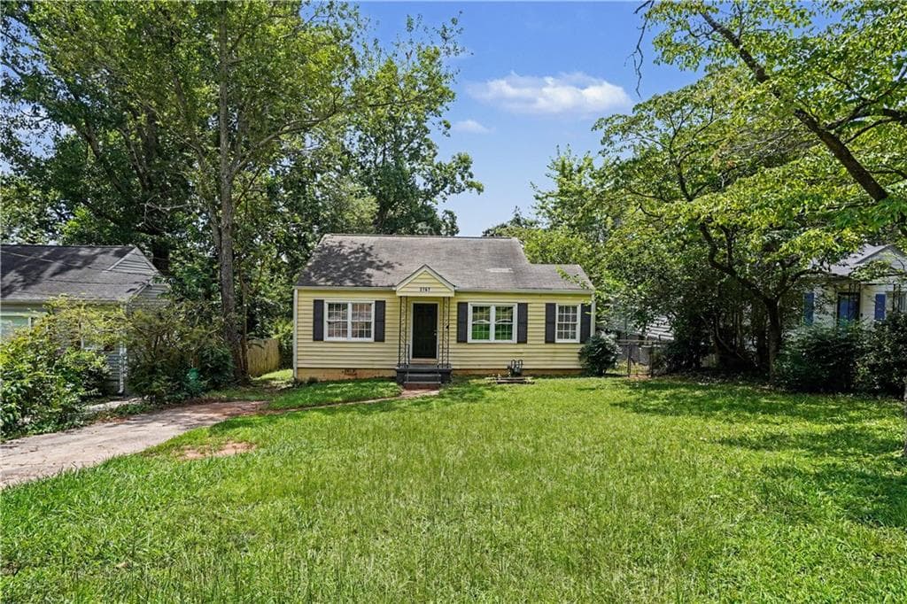 4 bedroom, 2 bathroom, 1,831 sq ft single family residence under contract at 2767 Joyce Avenue, Decatur, GA 30032 — photo 2