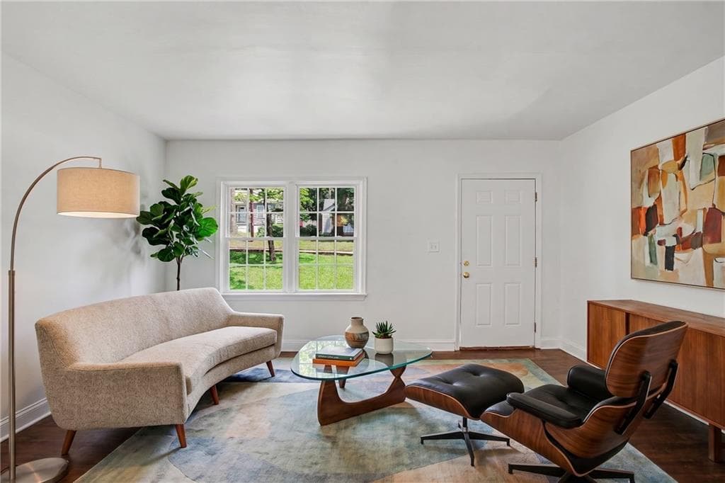 4 bedroom, 2 bathroom, 1,831 sq ft single family residence under contract at 2767 Joyce Avenue, Decatur, GA 30032 — photo 3