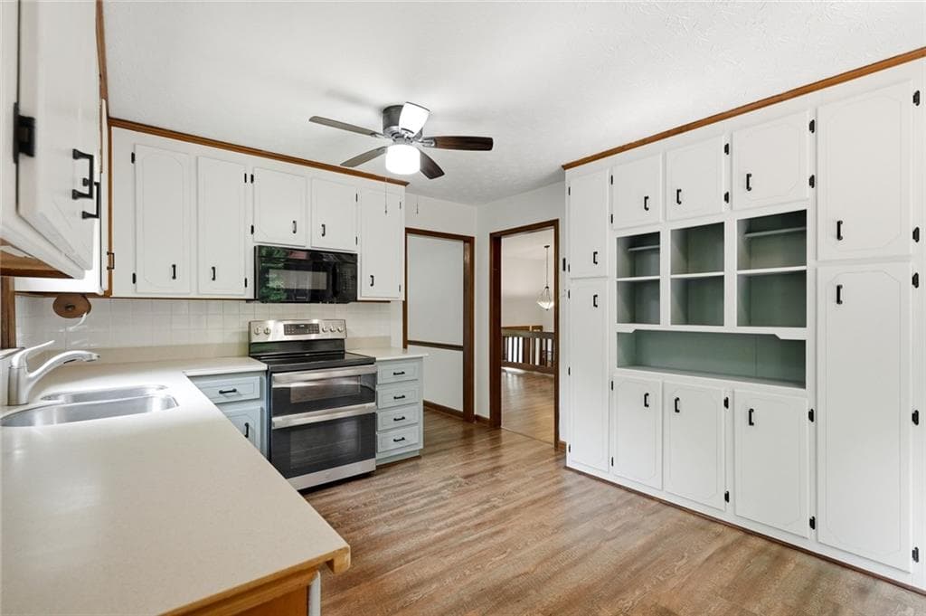 4 bedroom, 2 bathroom, 2,622 sq ft single family residence for sale at 2448 Annandale Drive, Marietta, GA 30066 — photo 10