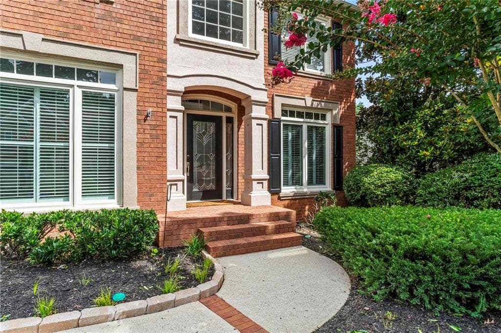 6 bedroom, 4 bathroom, 4,133 sq ft single family residence for sale at 4968 Highland Oaks Way, Mableton, GA 30126 — photo 4
