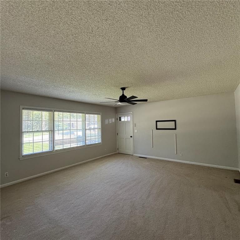 3 bedroom, 3 bathroom, 1,880 sq ft single family residence for sale at 4433 Lake Forest Drive, Oakwood, GA 30566 — photo 2