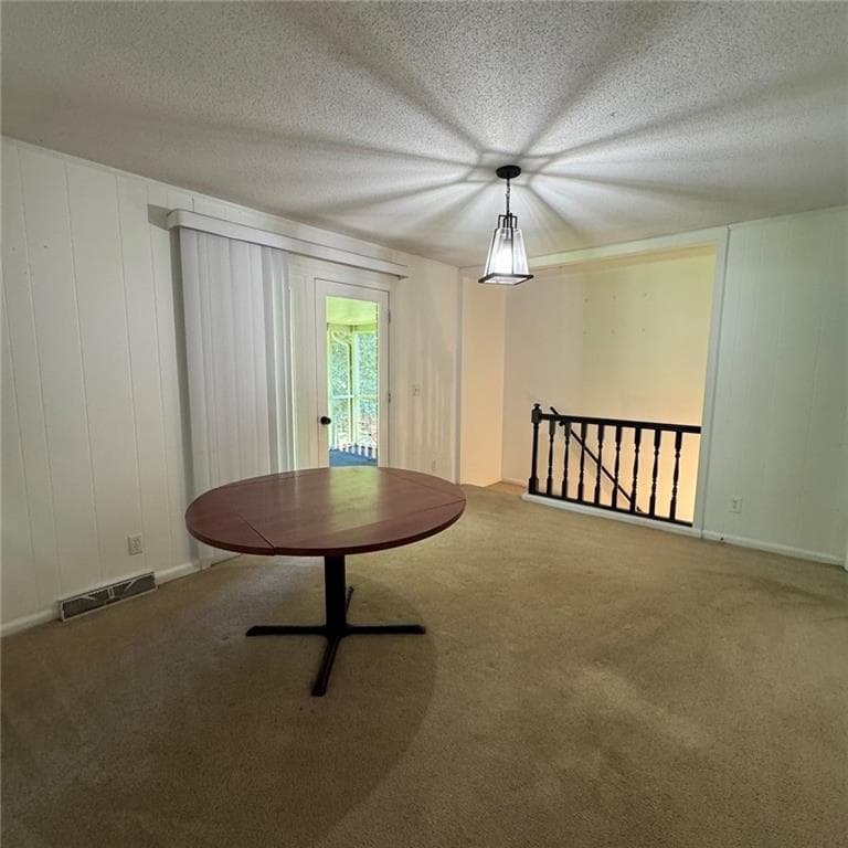 3 bedroom, 3 bathroom, 1,880 sq ft single family residence for sale at 4433 Lake Forest Drive, Oakwood, GA 30566 — photo 3