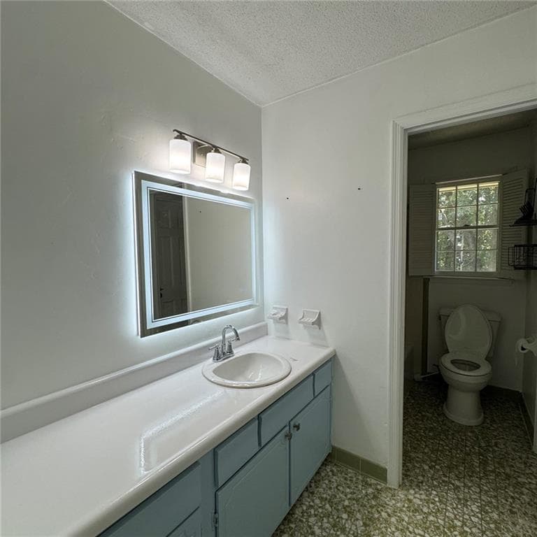 3 bedroom, 3 bathroom, 1,880 sq ft single family residence for sale at 4433 Lake Forest Drive, Oakwood, GA 30566 — photo 7