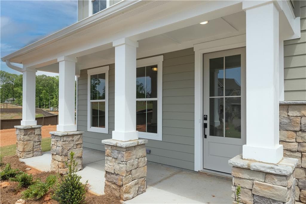 4 bedroom, 3 bathroom, 2,784 sq ft single family residence for sale at 149 Barton Springs, Bethlehem, GA 30620 — photo 3