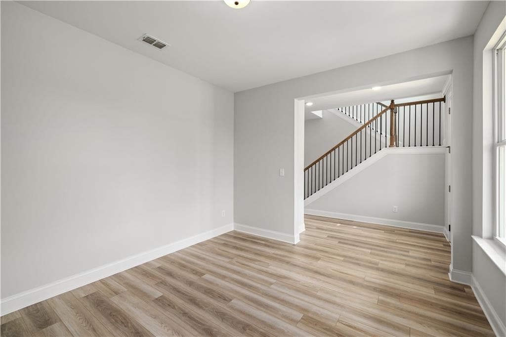 4 bedroom, 3 bathroom, 2,784 sq ft single family residence for sale at 149 Barton Springs, Bethlehem, GA 30620 — photo 6