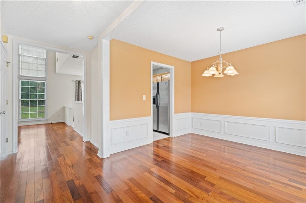 3 bedroom, 3 bathroom, 1,964 sq ft single family residence for sale at 3230 Binghampton Lane, Lawrenceville, GA 30044 — photo 5