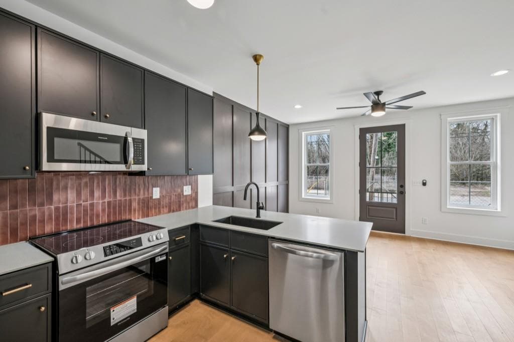 1 bedroom, 2 bathroom, 1,056 sq ft townhouse for sale at 1160 Boulevard 10, Atlanta, GA 30312 — photo 8
