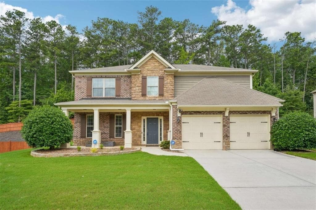 5 bedroom, 3 bathroom, 3,084 sq ft single family residence under contract at 804 Springs Crest Drive, Dallas, GA 30157