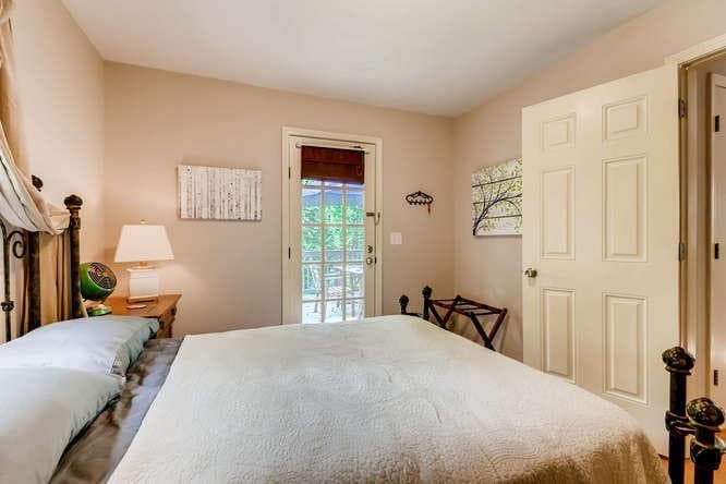 2 bedroom, 1 bathroom, 725 sq ft other for rent at 203 E Davis UNIT B Street, Decatur, GA 30030 for $1,900 a month — photo 8