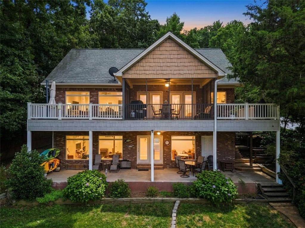 3 bedroom, 3 bathroom, 2,928 sq ft single family residence under contract at 9 Swan Court, Monticello, GA 31064 — photo 4