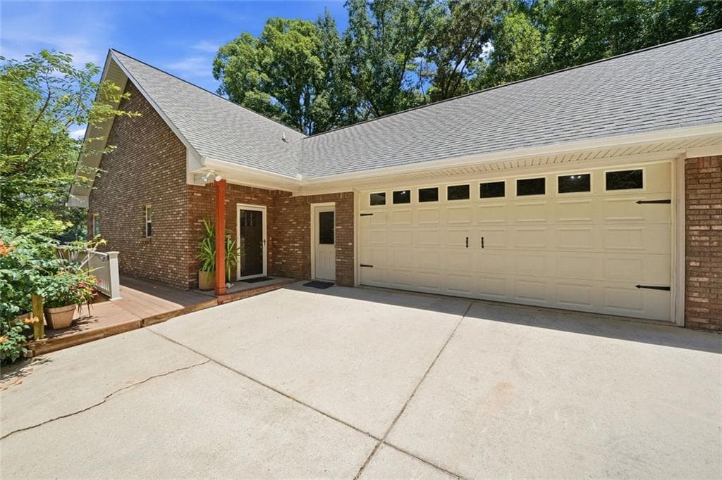 3 bedroom, 3 bathroom, 2,928 sq ft single family residence under contract at 9 Swan Court, Monticello, GA 31064 — photo 7