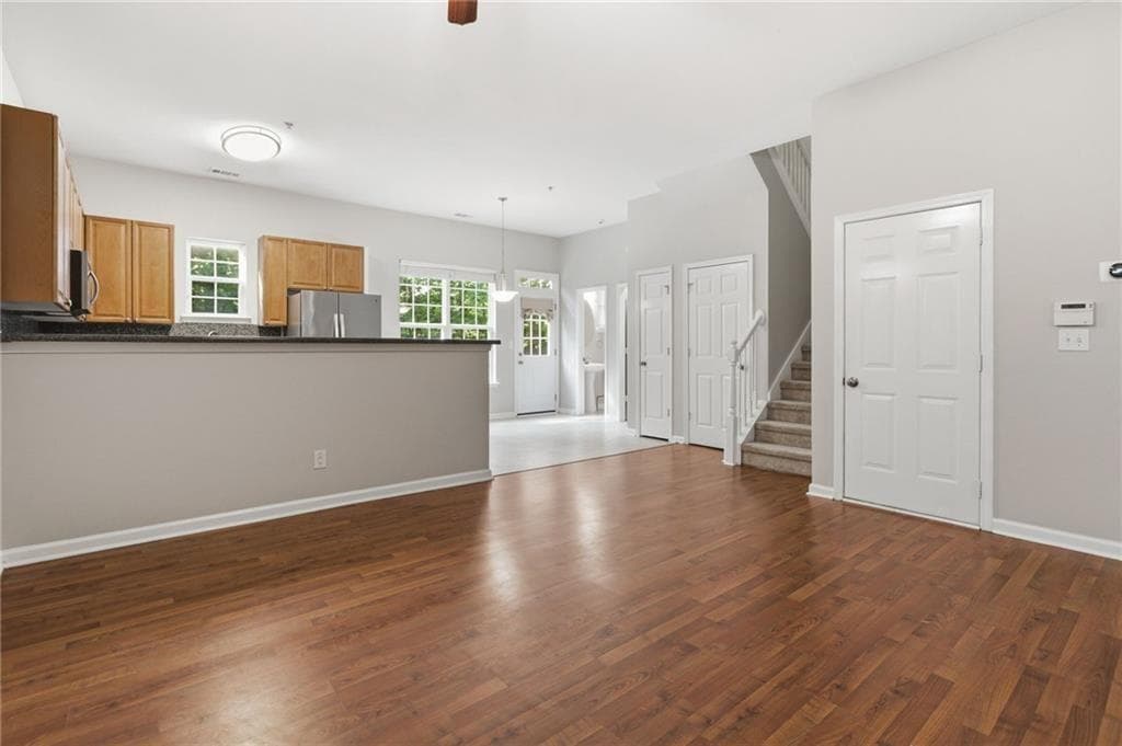 3 bedroom, 3 bathroom, 1,911 sq ft single family residence for rent at 218 Ranier Court, Canton, GA 30114 for $1,995 a month — photo 8