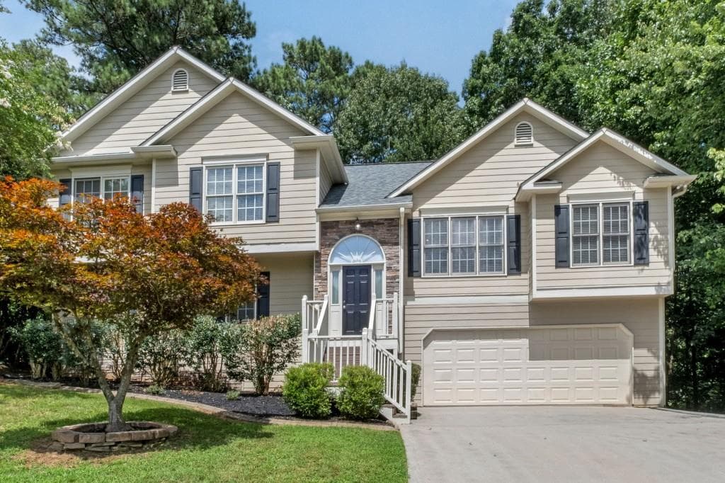 4 bedroom, 3 bathroom, 2,421 sq ft single family residence for sale at 122 Brookhaven Lane, Canton, GA 30114
