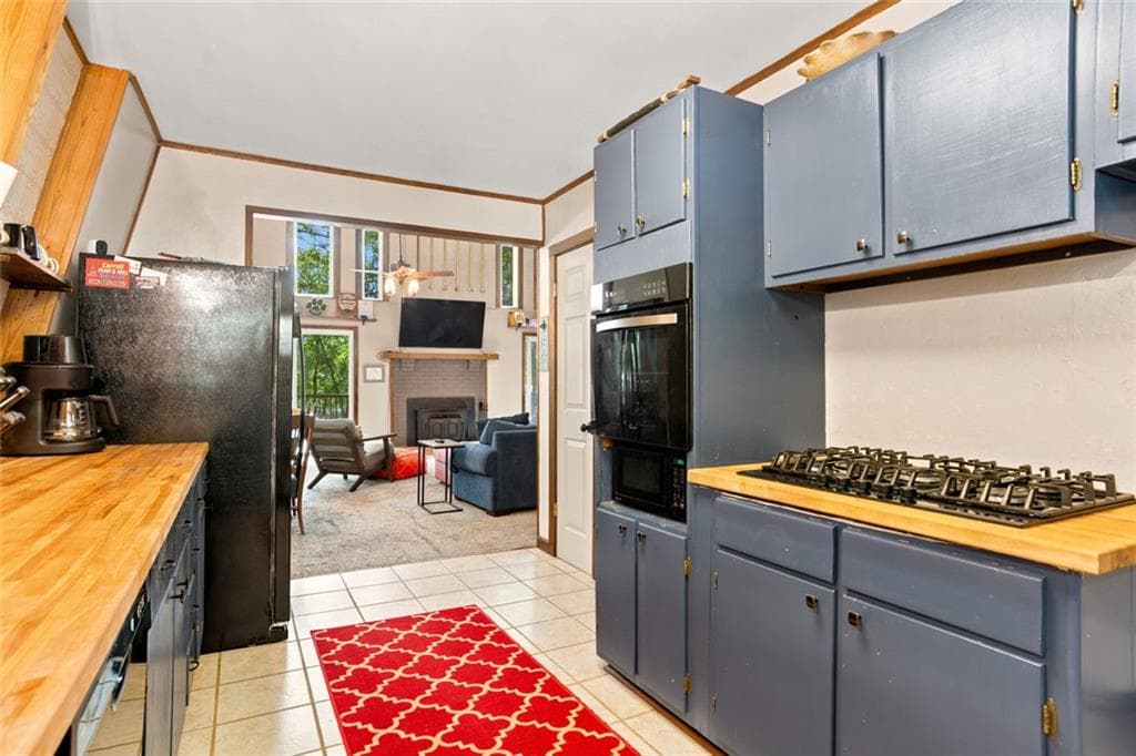 3 bedroom, 3 bathroom, 1,998 sq ft single family residence for sale at 383 Hub Dent Road, Milledgeville, GA 31061 — photo 4
