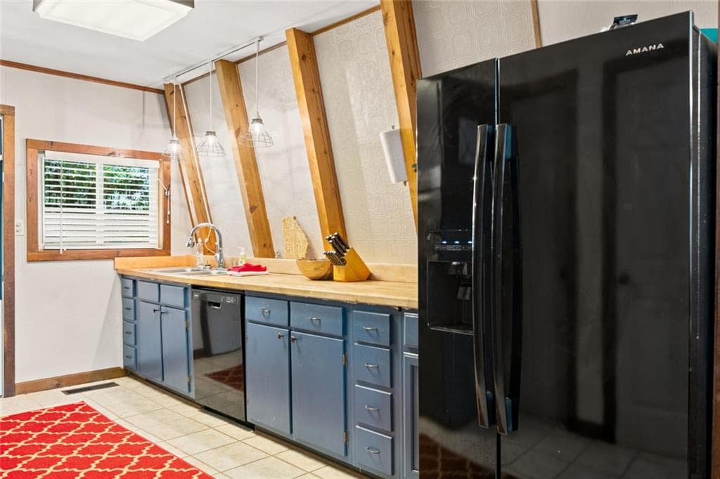 3 bedroom, 3 bathroom, 1,998 sq ft single family residence for sale at 383 Hub Dent Road, Milledgeville, GA 31061 — photo 5