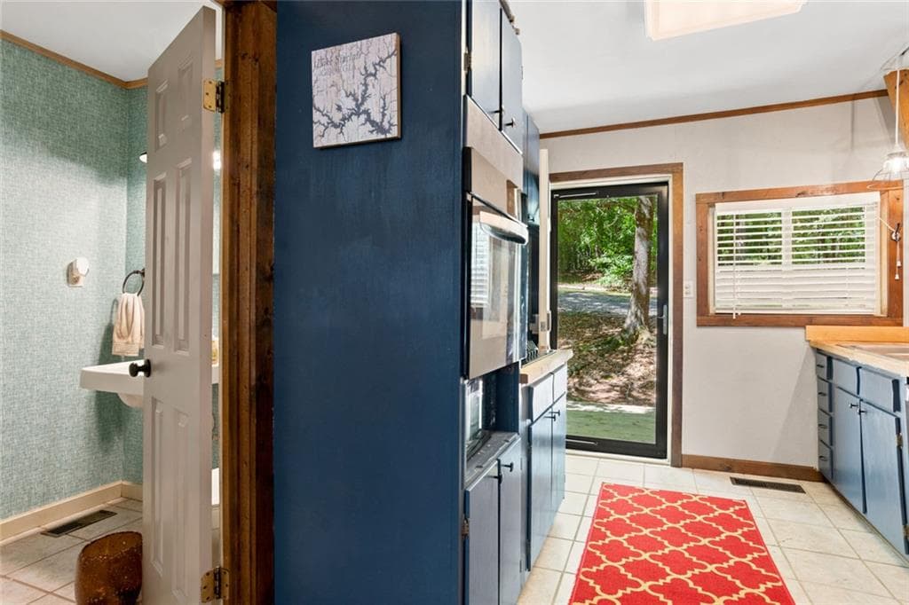 3 bedroom, 3 bathroom, 1,998 sq ft single family residence for sale at 383 Hub Dent Road, Milledgeville, GA 31061 — photo 6