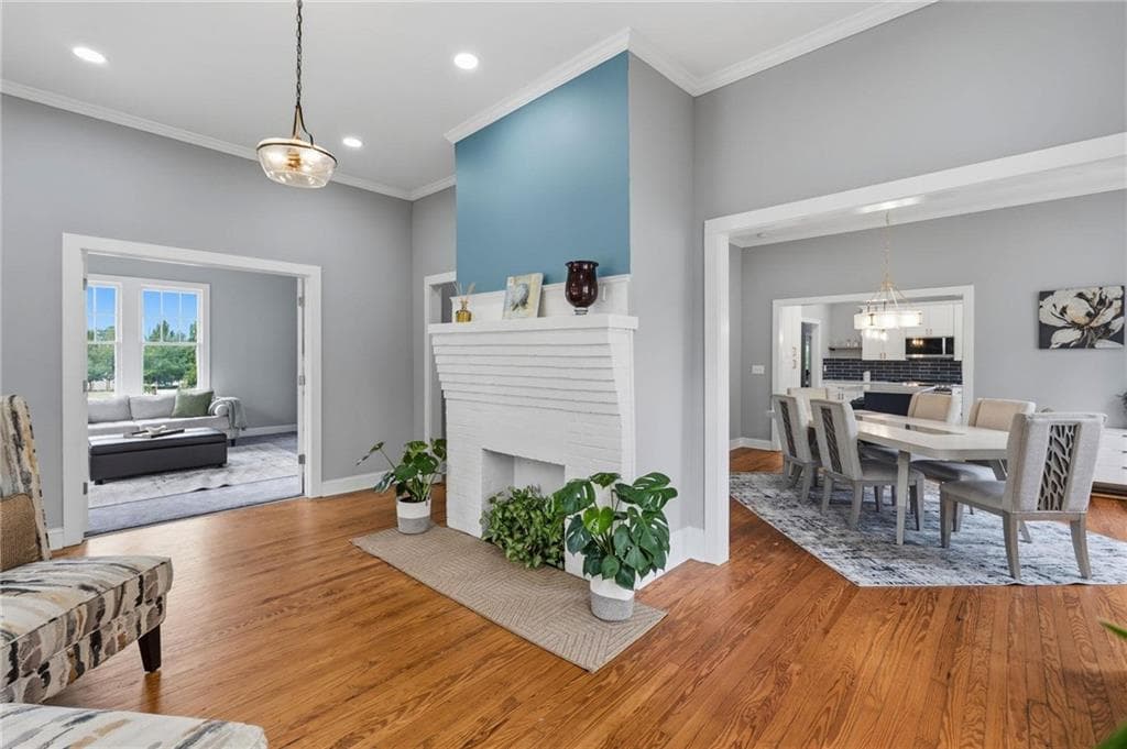 4 bedroom, 3 bathroom, 2,590 sq ft single family residence for sale at 559 Hopkins Street, Atlanta, GA 30310 — photo 9