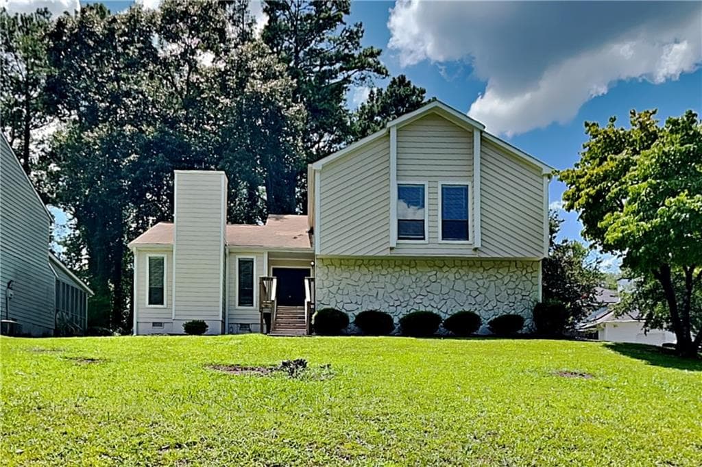 3 bedroom, 3 bathroom, 2,062 sq ft single family residence for rent at 904 Branford Lane, Lilburn, GA 30047 for $2,245 a month