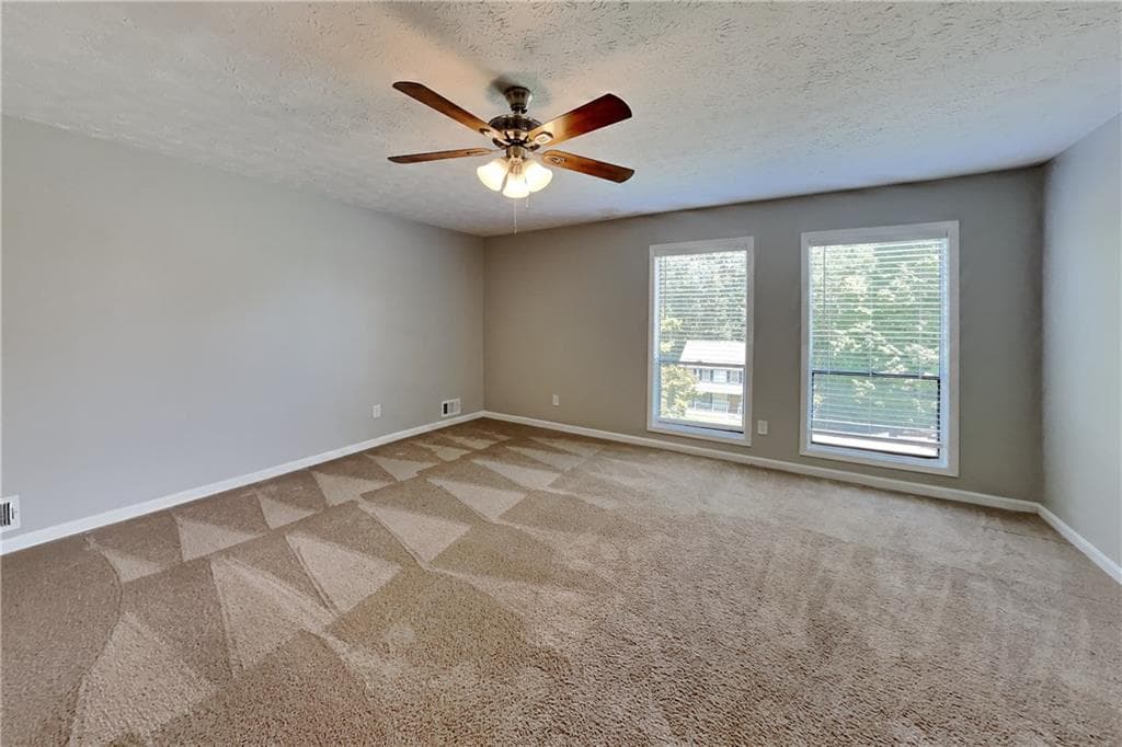 3 bedroom, 3 bathroom, 2,062 sq ft single family residence for rent at 904 Branford Lane, Lilburn, GA 30047 for $2,245 a month — photo 8