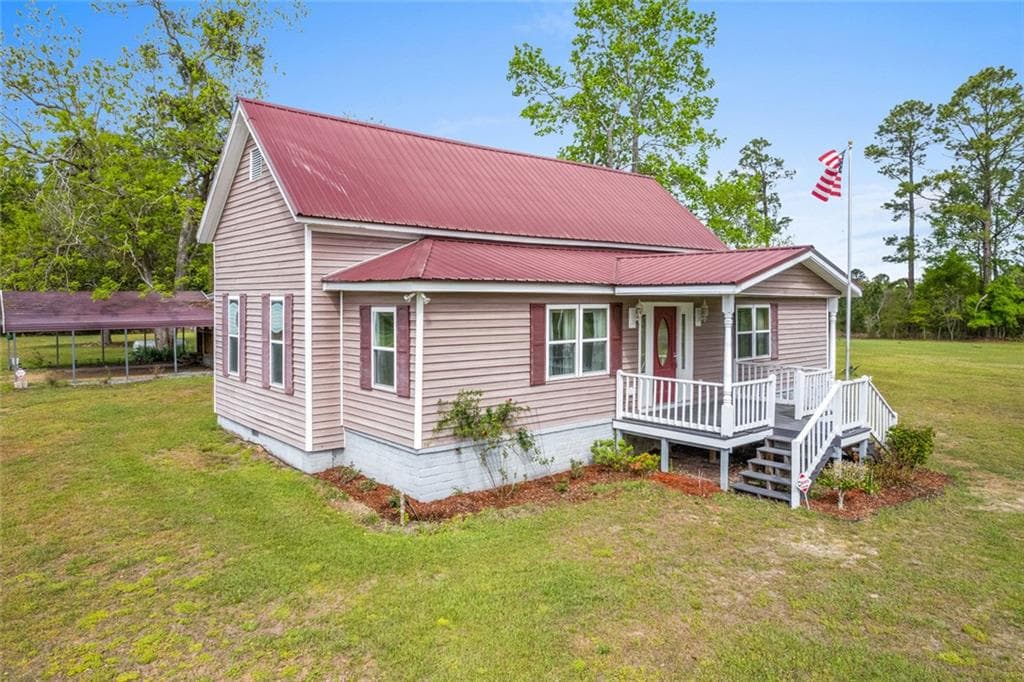 3 bedroom, 2 bathroom, 2,064 sq ft single family residence for sale at 2010 Page Road, Harrison, GA 31035 — photo 1 of 59