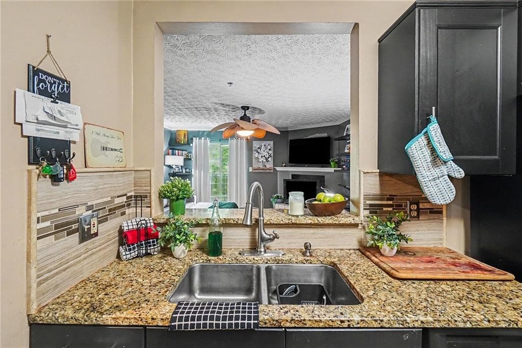 1 bedroom, 1 bathroom, 840 sq ft condominium for sale at 970 Sidney Marcus Boulevard 1420, Atlanta, GA 30324 — photo 10