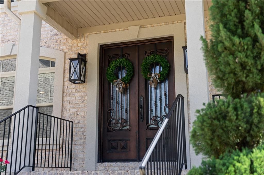 5 bedroom, 4 bathroom, 5,700 sq ft single family residence for sale at 105 Browning Court, Fayetteville, GA 30214 — photo 5