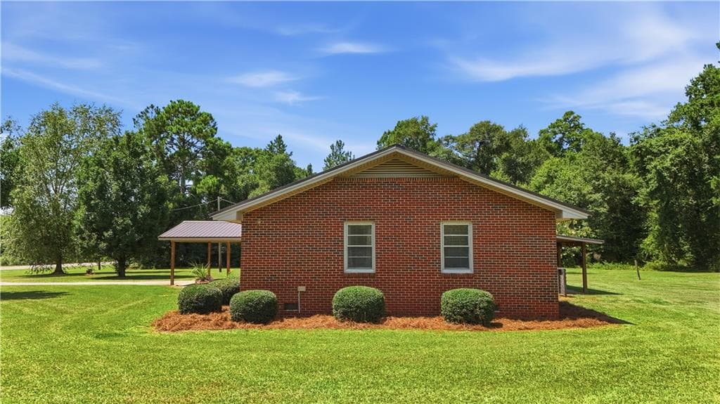 4 bedroom, 2 bathroom, 1,689 sq ft single family residence for sale at 420 W Ashley Street, Rebecca, GA 31783 — photo 5